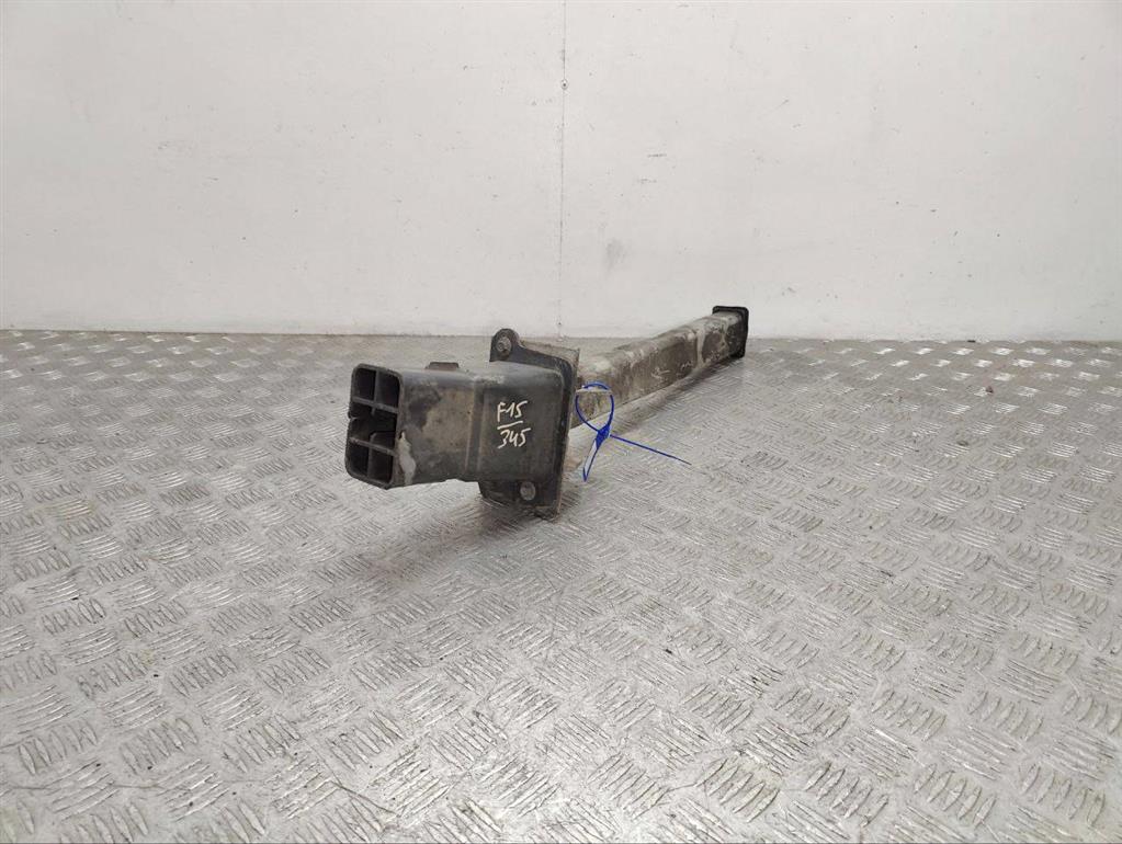 Кронштейн крепления бампера переднего