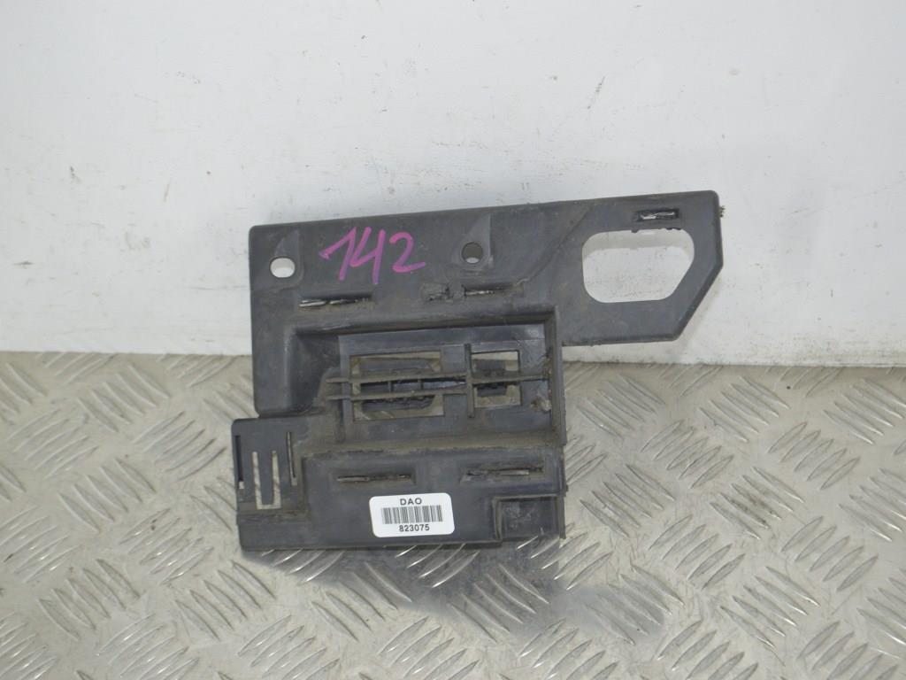 Кронштейн крепления бампера заднего Renault Espace 3 (1996-2002) 6025300473