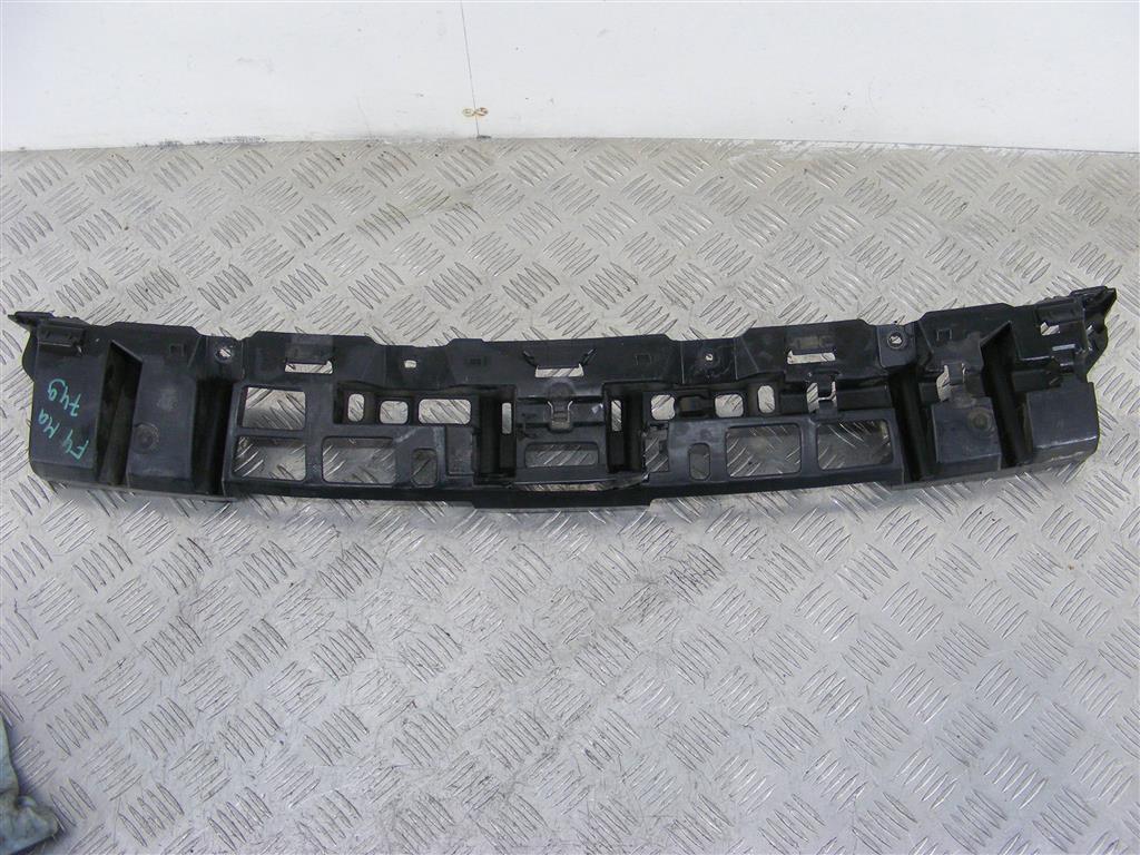 Кронштейн крепления бампера заднего