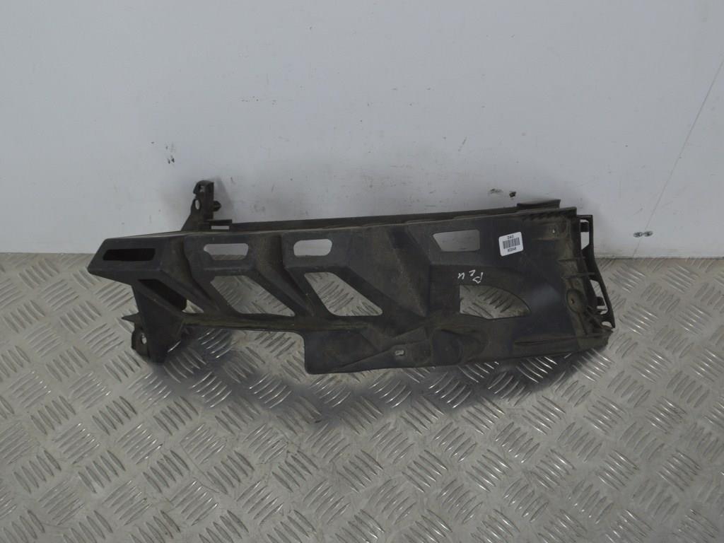 Кронштейн крепления бампера заднего Renault Megane 2 (2002-2008) 8200074441