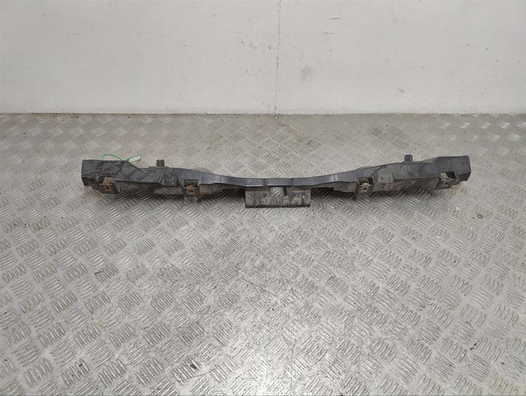 Кронштейн крепления бампера заднего