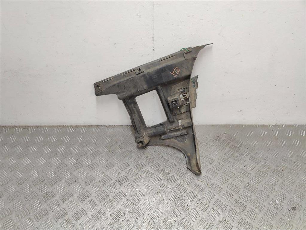 Кронштейн крепления бампера заднего