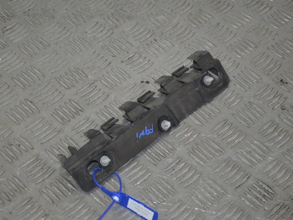 Кронштейн крепления бампера заднего