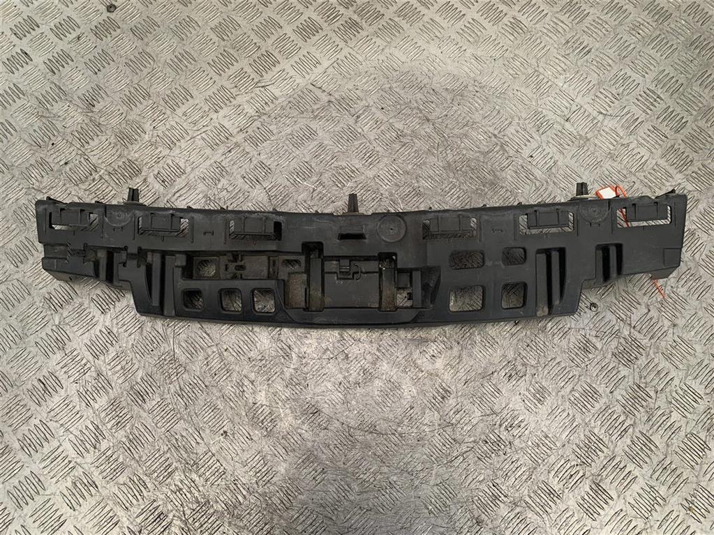 Кронштейн крепления бампера заднего