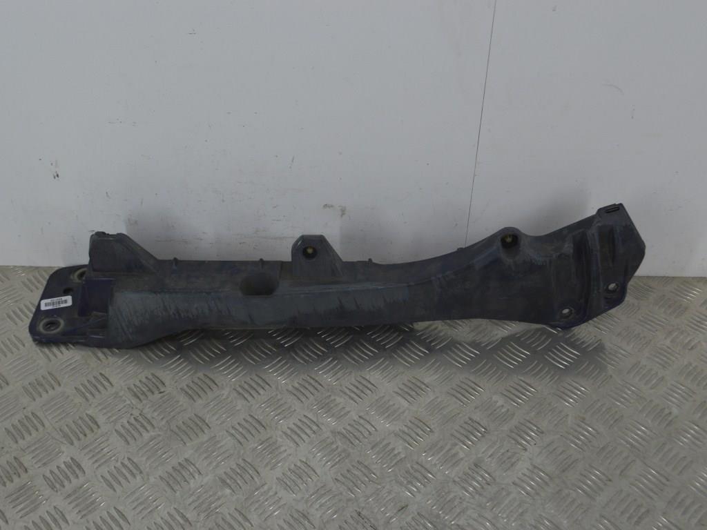 Кронштейн крепления крыла переднего левого Renault Clio 3 (2005-2012) 8200314930