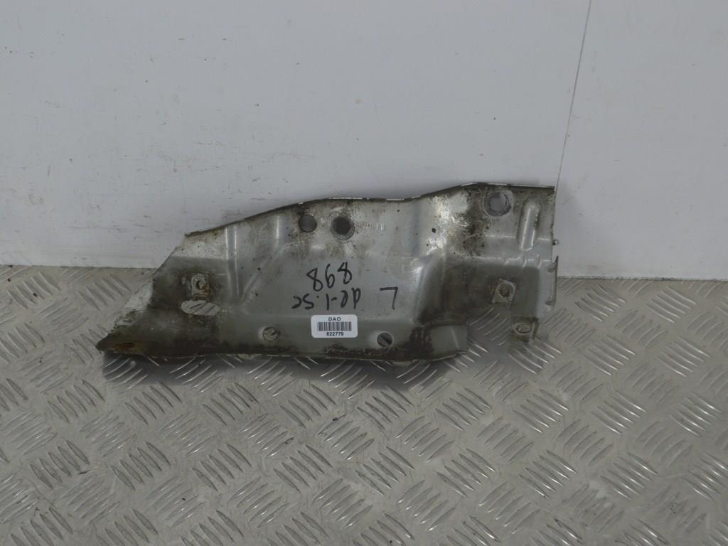 Кронштейн крепления крыла переднего левого Renault Scenic 1 (1996-2003)