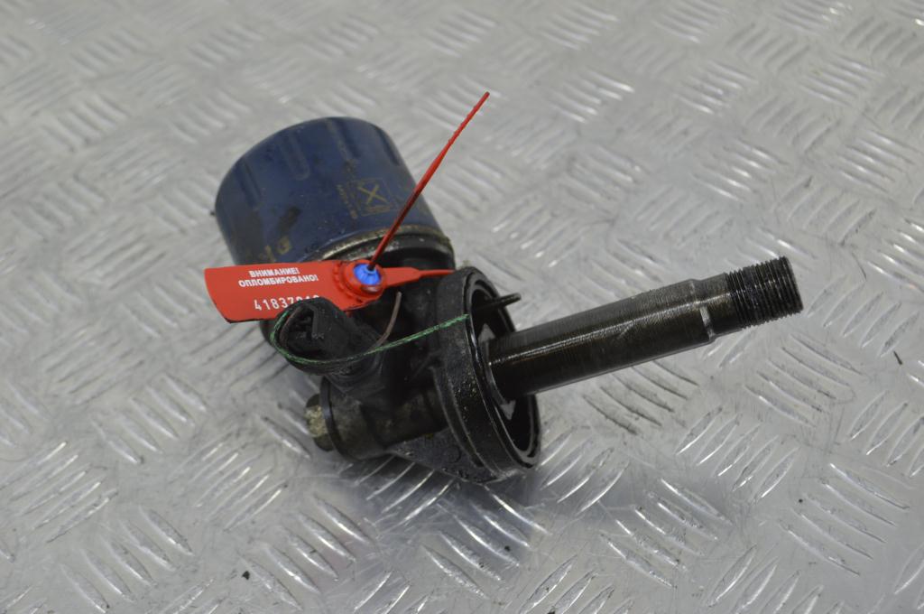 Кронштейн масляного фильтра