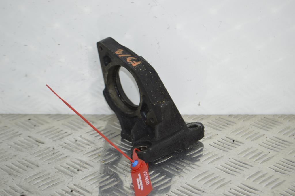 Кронштейн полуоси Renault Laguna 2 (2001-2007) 8200133511