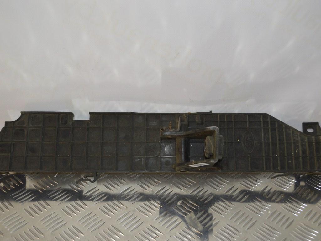 Кронштейн радиатора