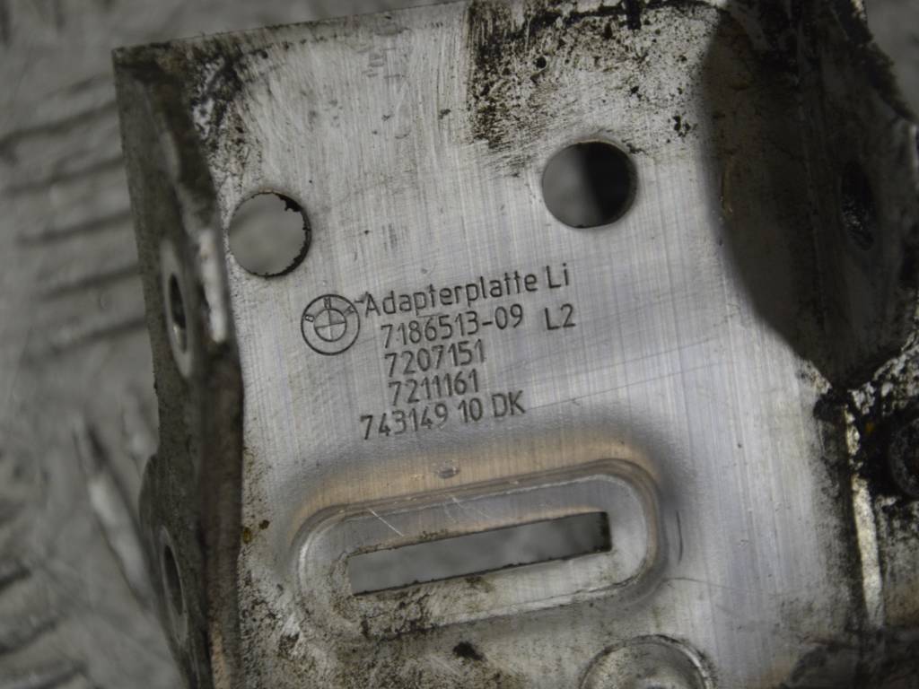 Кронштейн радиатора