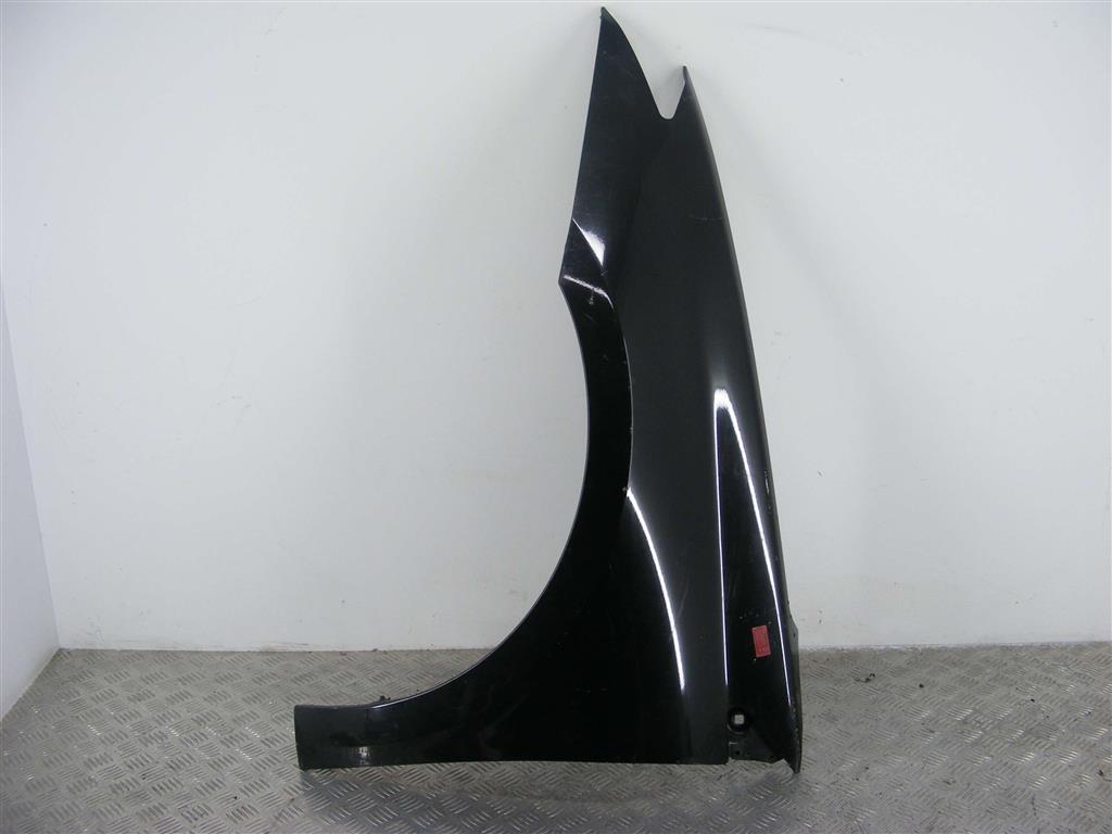 Крыло переднее левое Renault Laguna 3 (2007-2015)