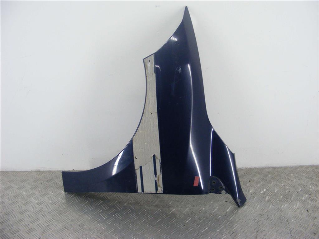Крыло переднее левое Renault Megane 3 (2008-2019)
