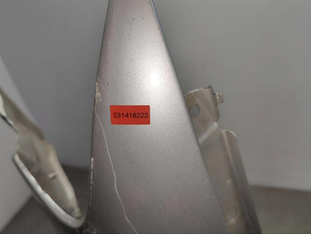 Крыло переднее левое