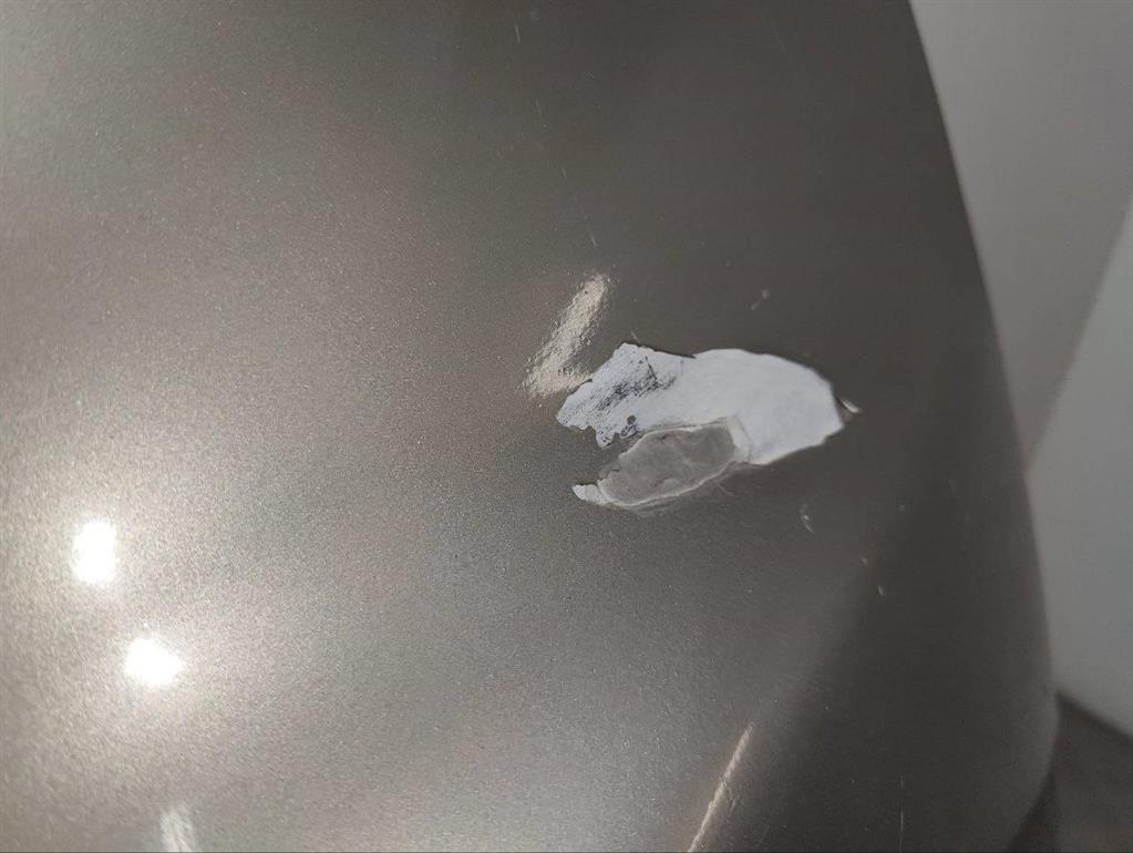 Крыло переднее левое