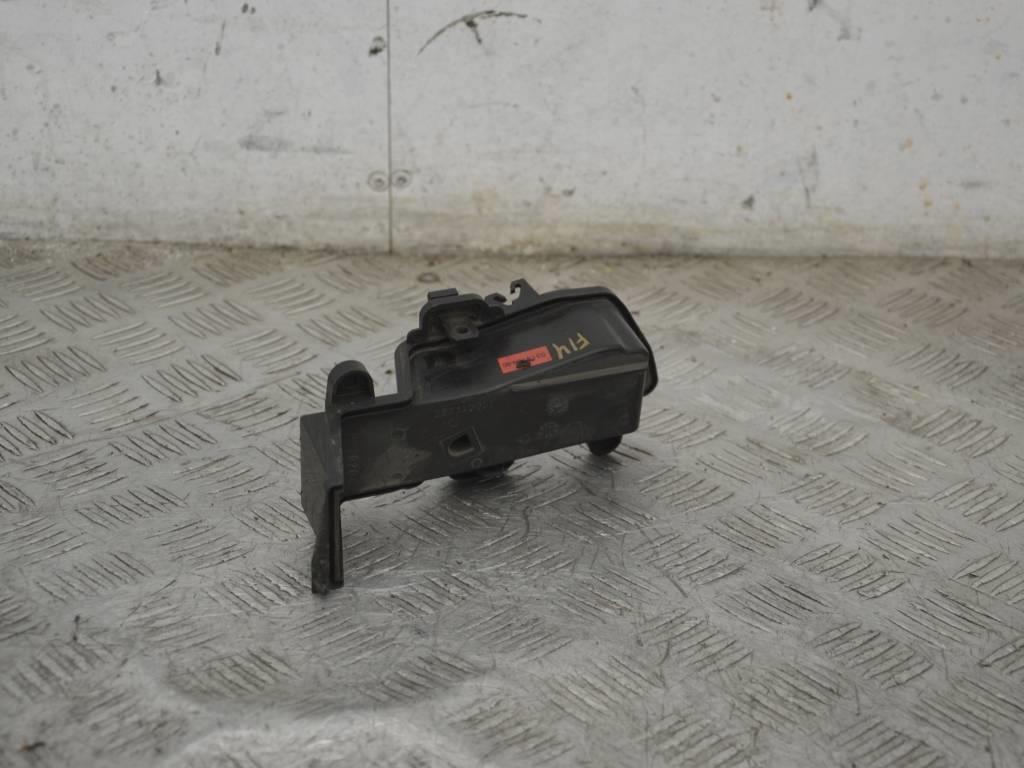 Крышка корпуса салонного фильтра