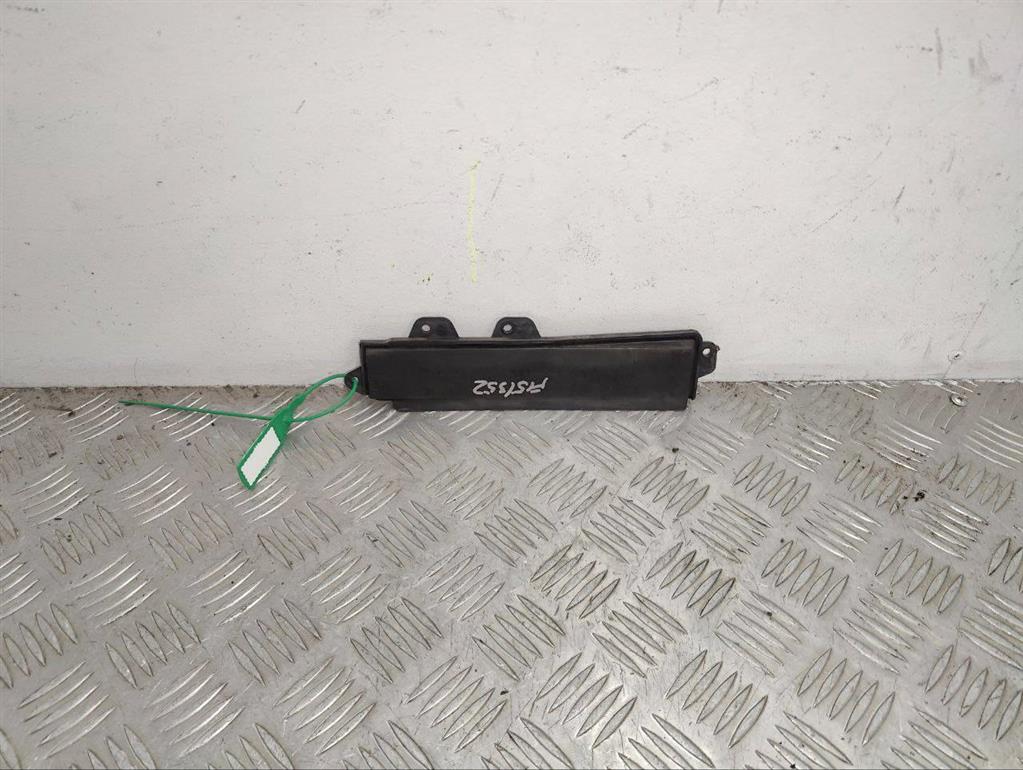 Крышка корпуса салонного фильтра