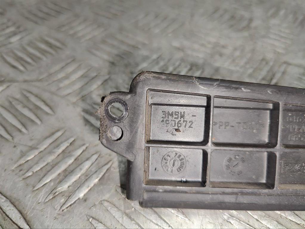 Крышка корпуса салонного фильтра