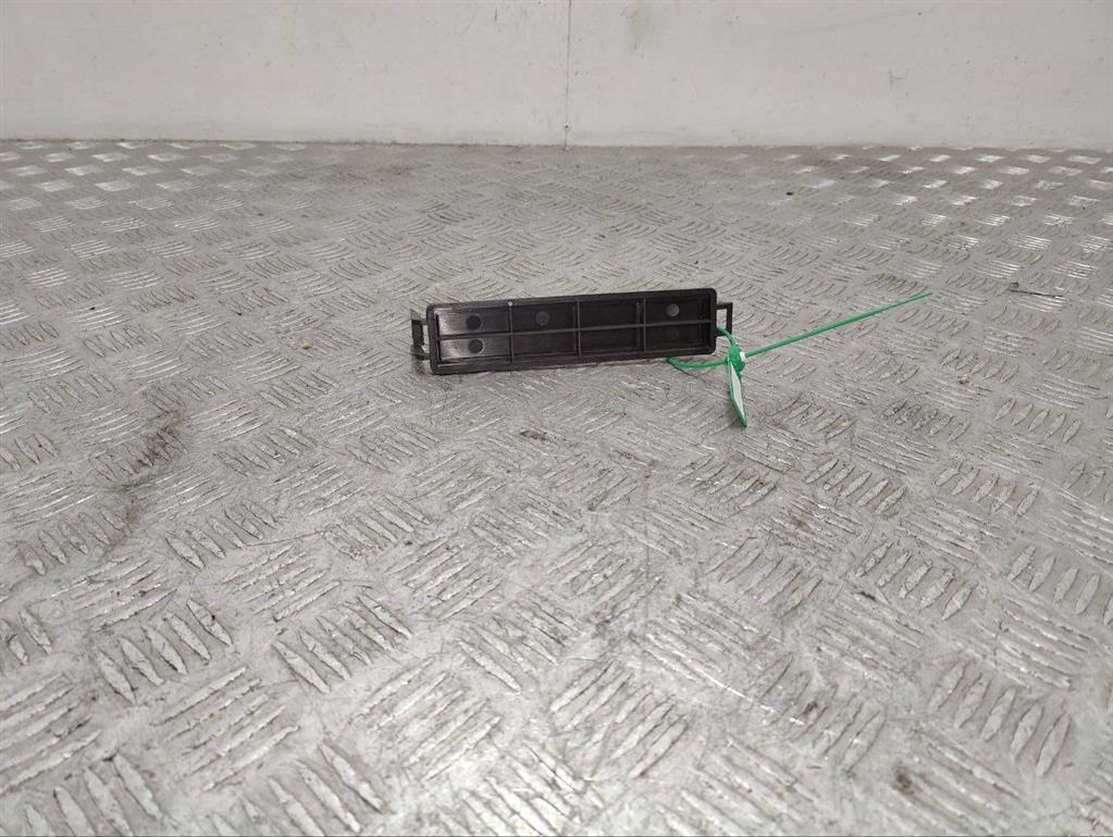 Крышка корпуса салонного фильтра