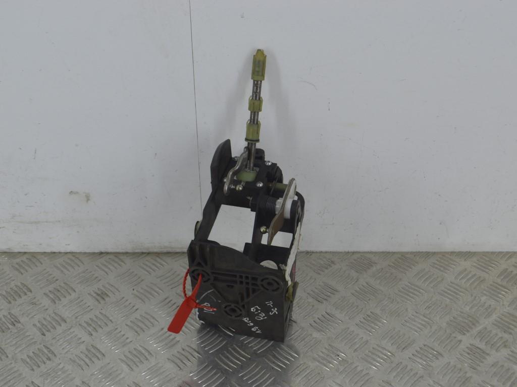 Кулиса Renault Scenic 2 (2003-2009)