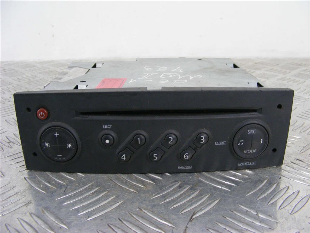 Магнитола Renault Megane 2 (2002-2008) 8200483757
