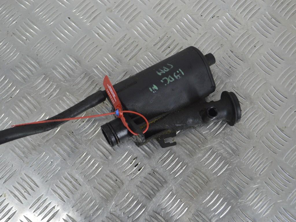 Маслоотделитель (сапун) Renault Scenic 1 (1996-2003) 8200140763