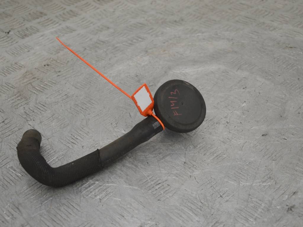 Маслоотделитель (сапун)