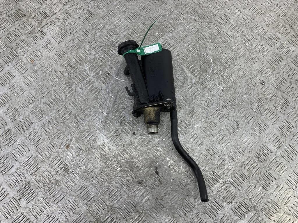 Маслоотделитель (сапун)