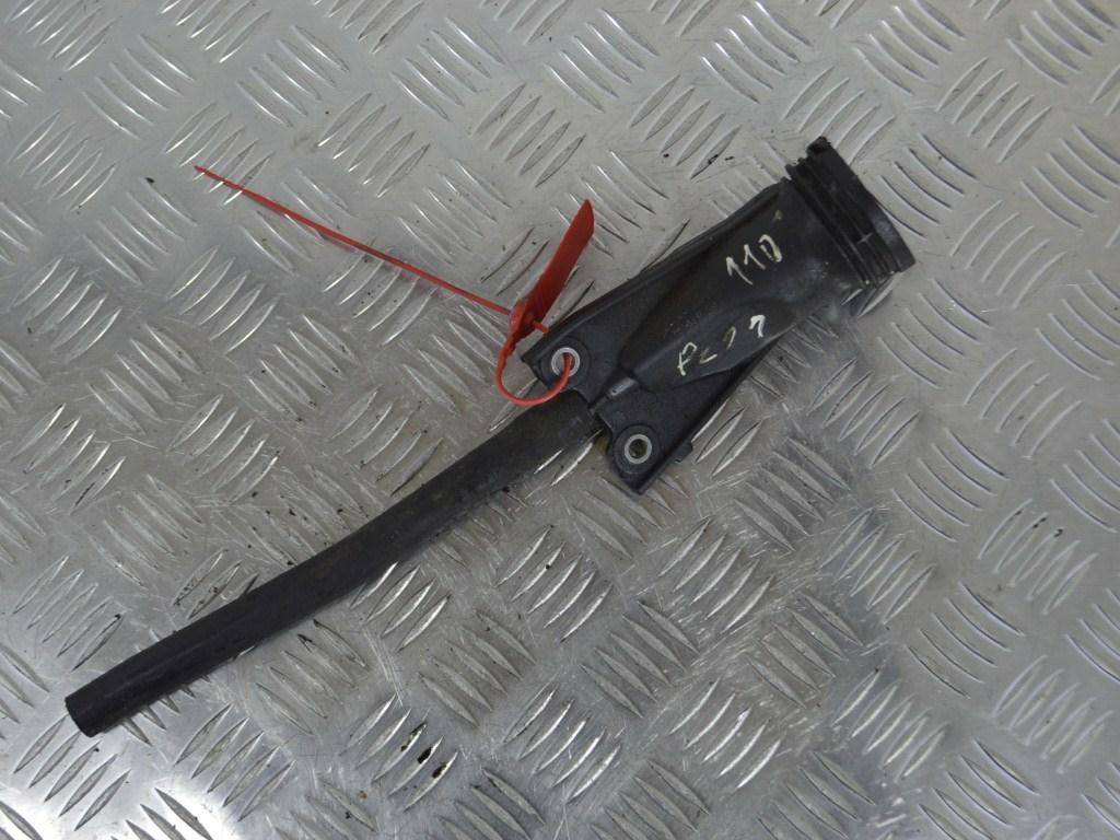 Маслозаливная горловина