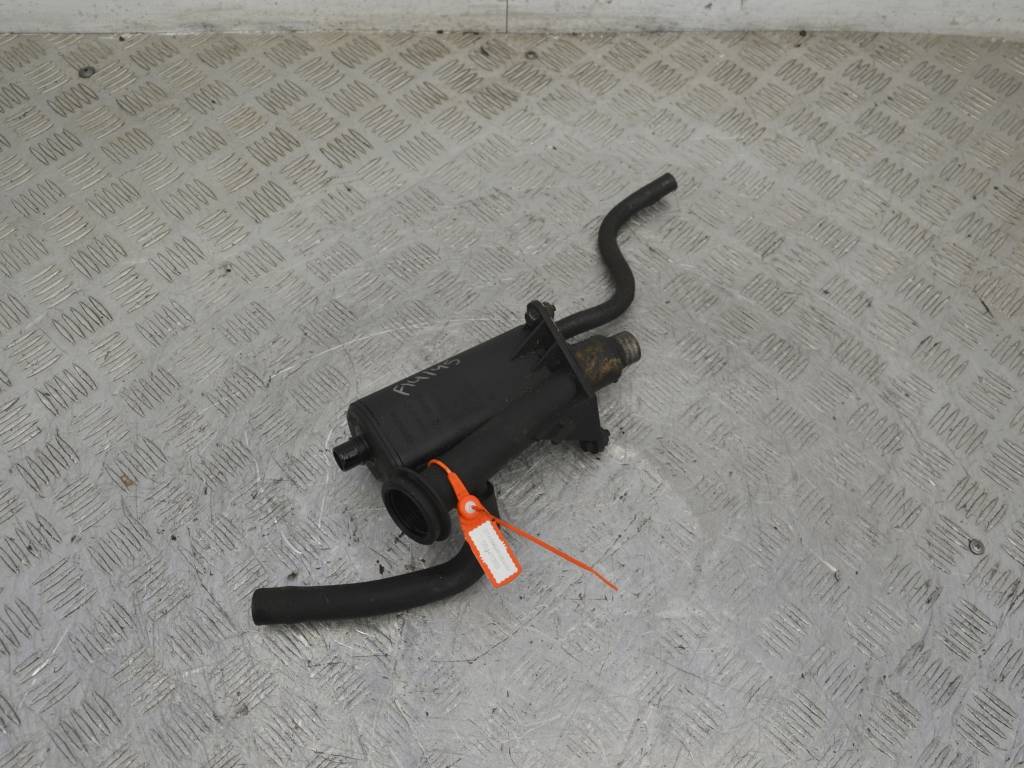 Маслозаливная горловина