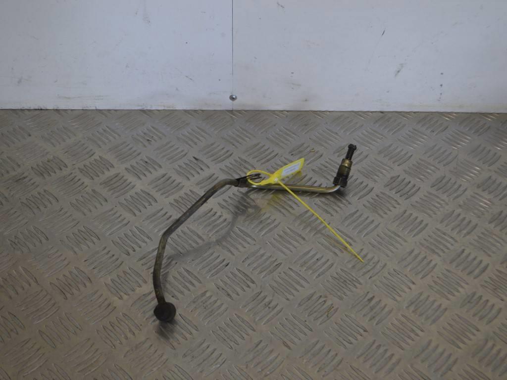 Масляная трубка турбины