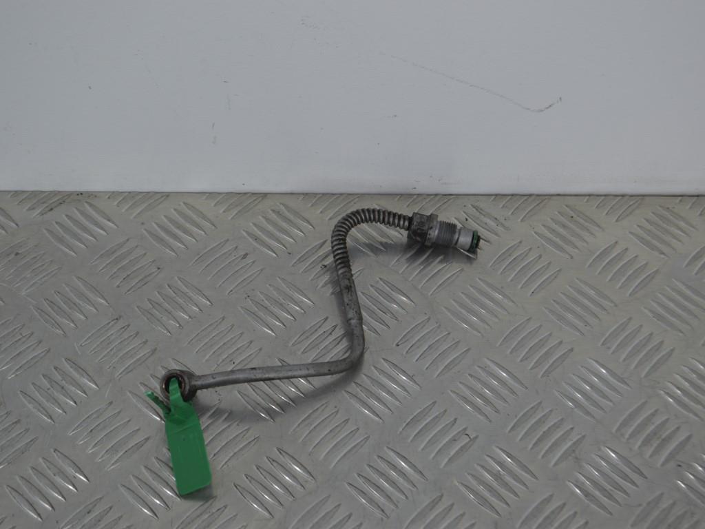 Масляная трубка турбины