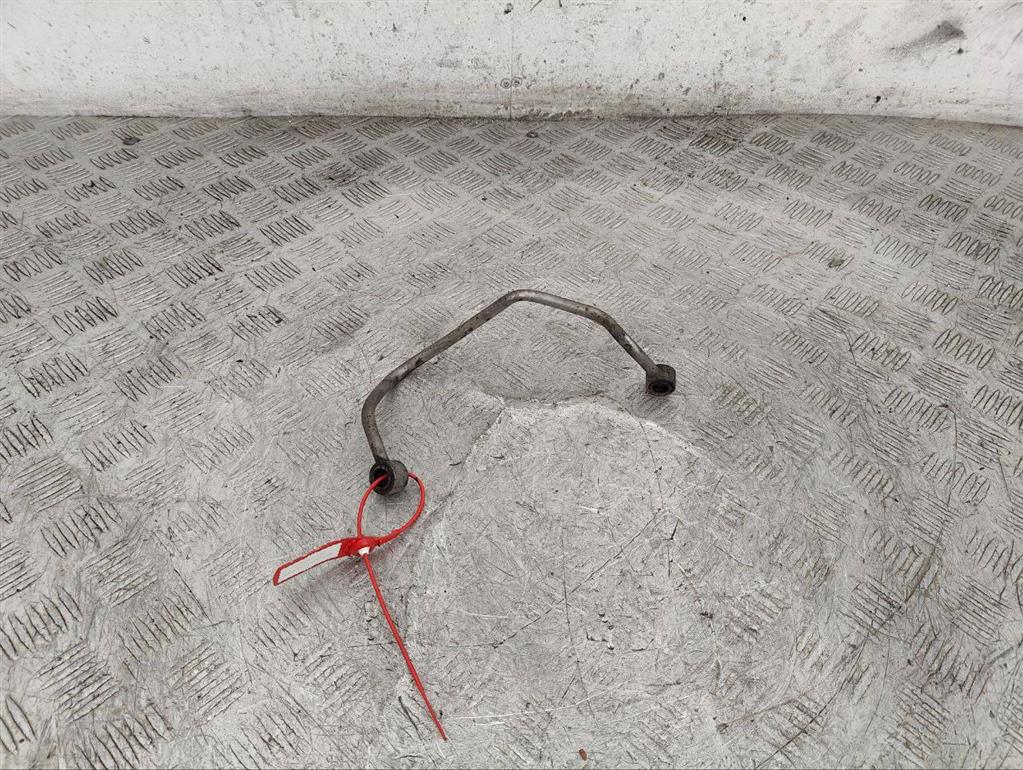 Масляная трубка турбины