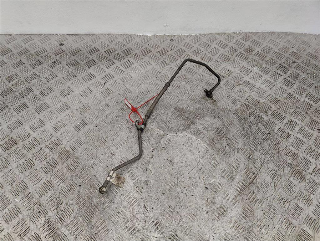 Масляная трубка турбины