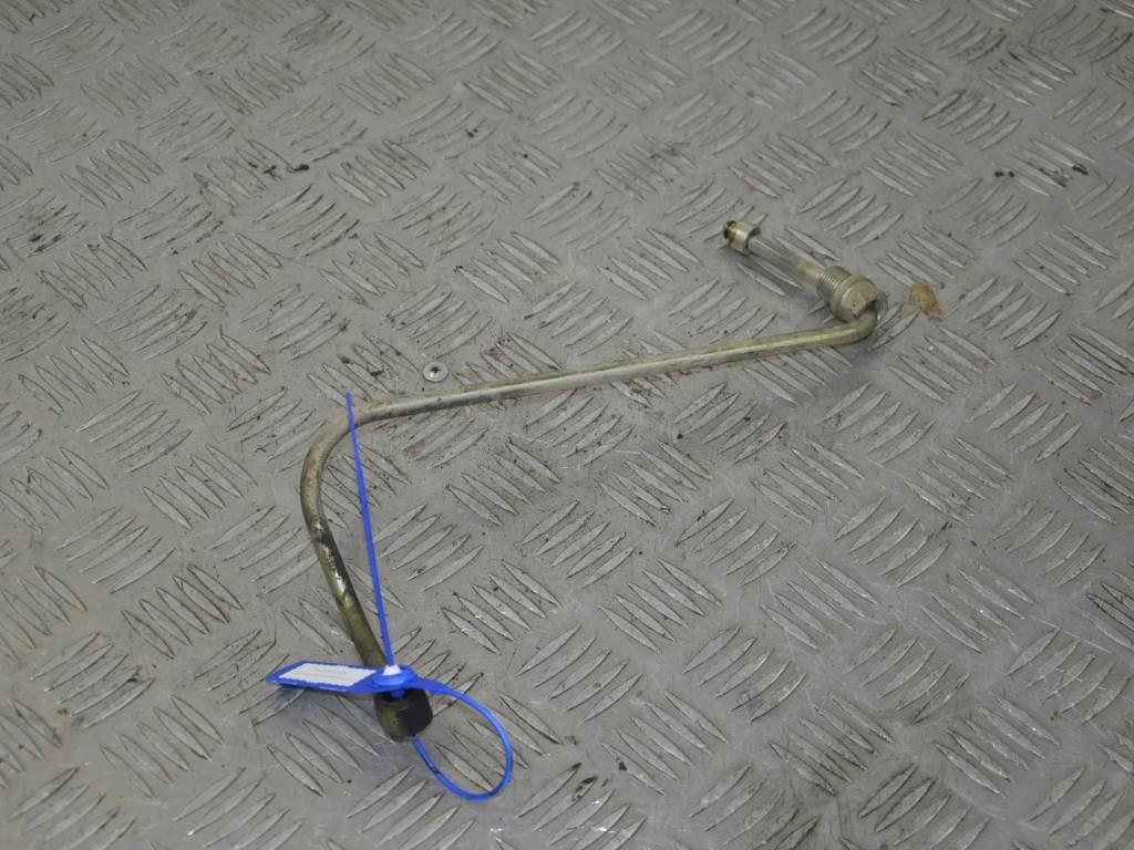 Масляная трубка турбины