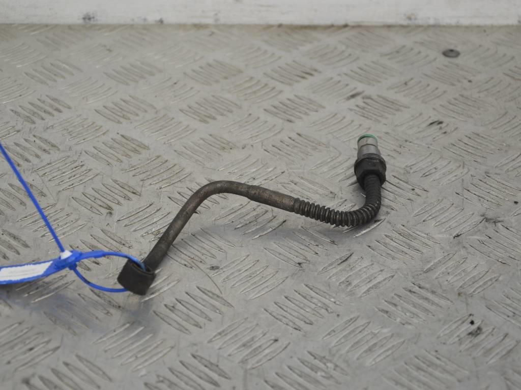 Масляная трубка турбины