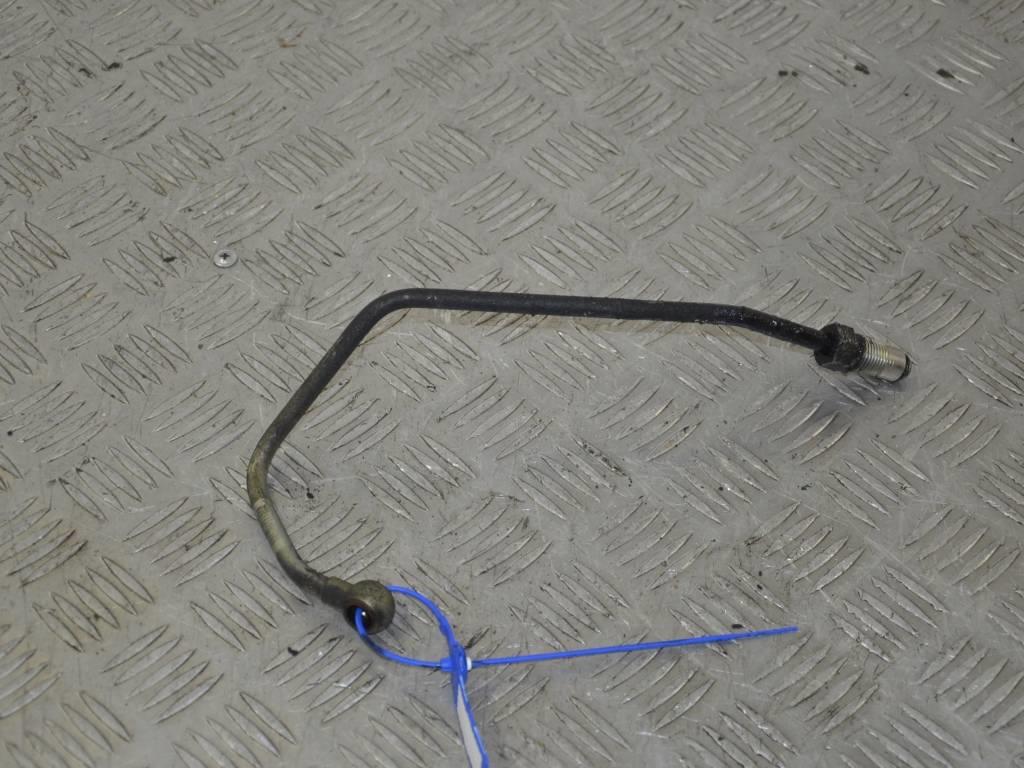 Масляная трубка турбины