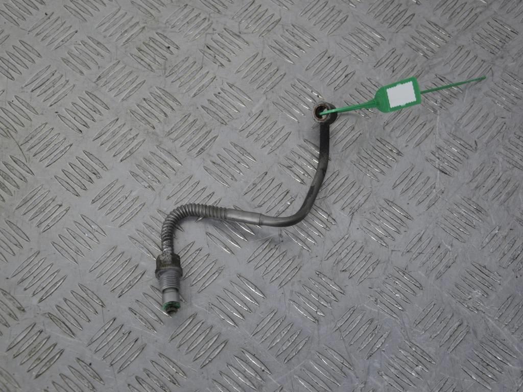 Масляная трубка турбины