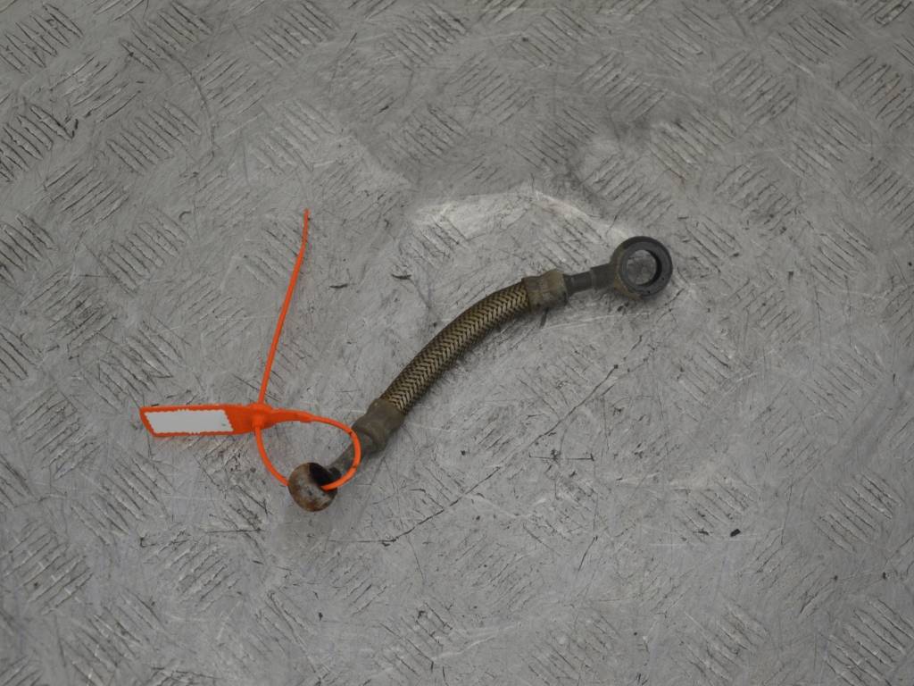 Масляная трубка турбины