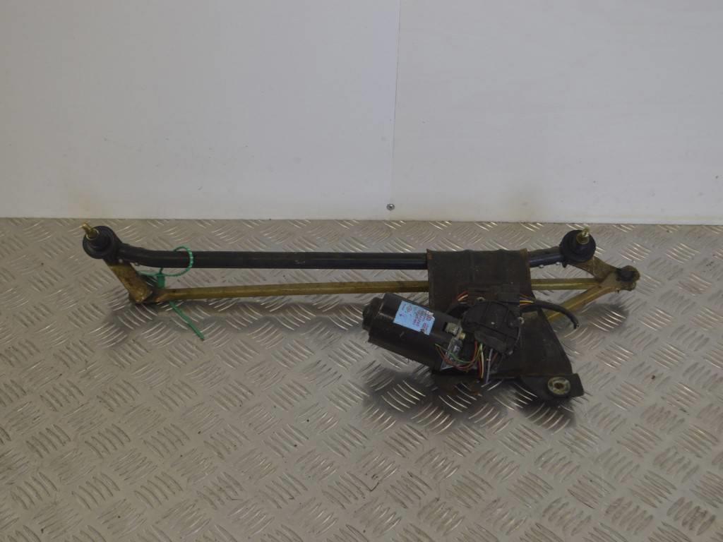 Механизм стеклоочистителя (трапеция дворников)