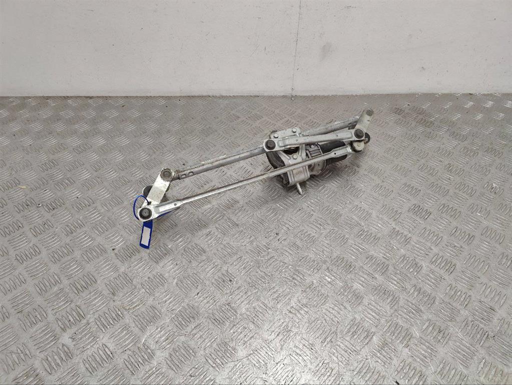 Механизм стеклоочистителя (трапеция дворников)