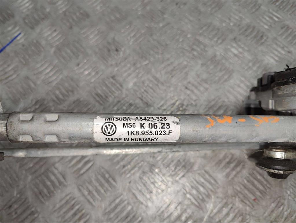 Механизм стеклоочистителя (трапеция дворников)