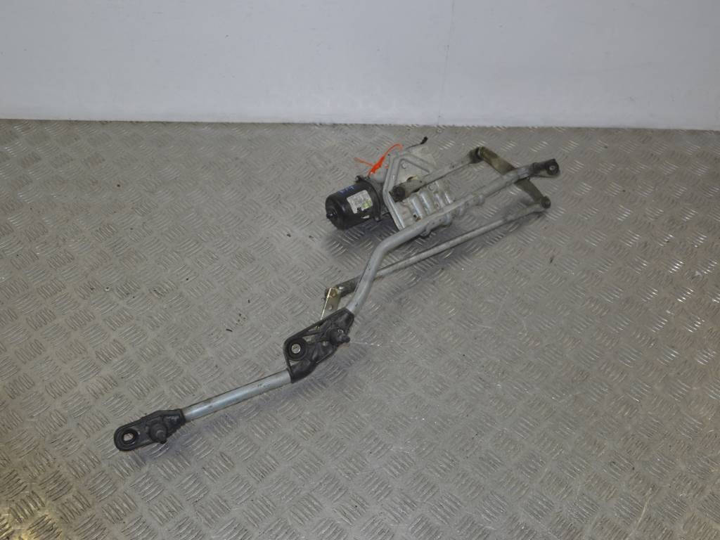 Механизм стеклоочистителя (трапеция дворников)