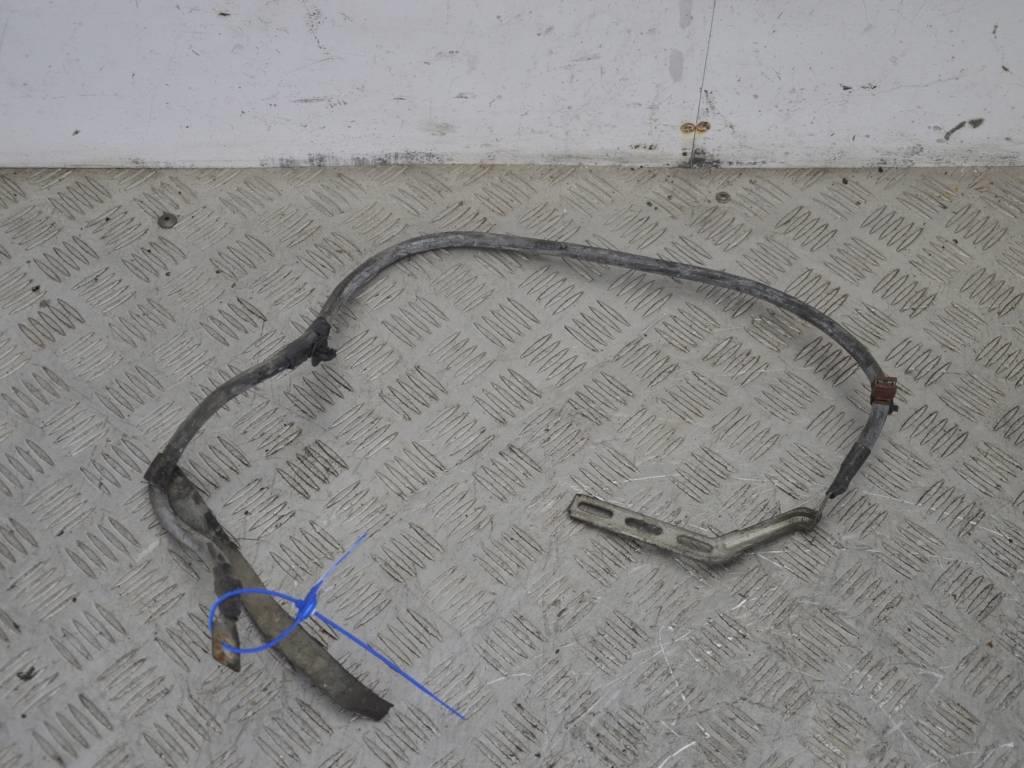 Минусовой провод аккумулятора