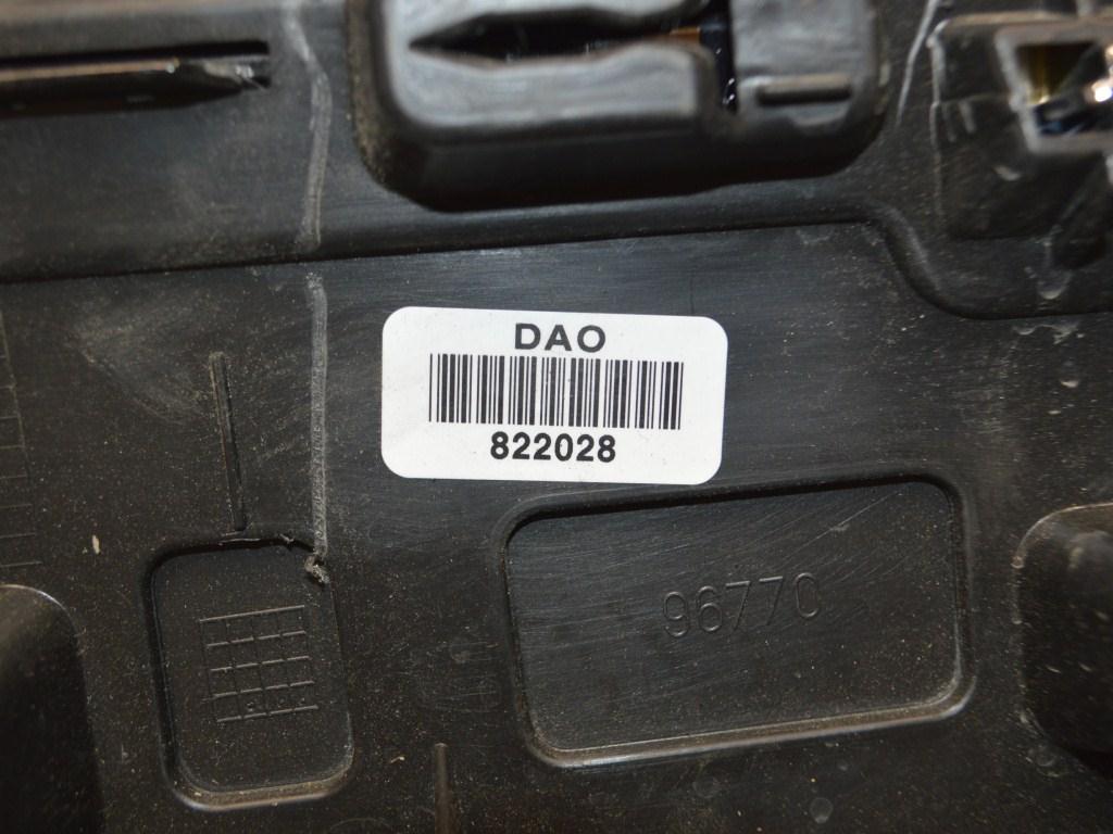 Молдинг двери передней левой Renault Scenic 3 (2008-2015) 808772735R