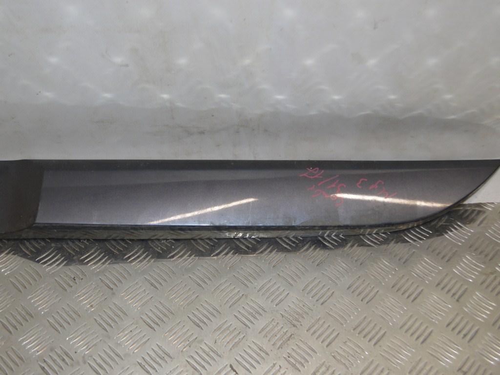 Молдинг двери задней левой