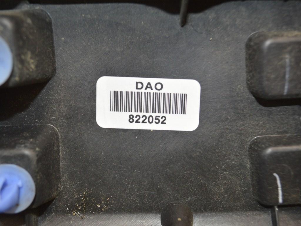 Молдинг двери задней левой