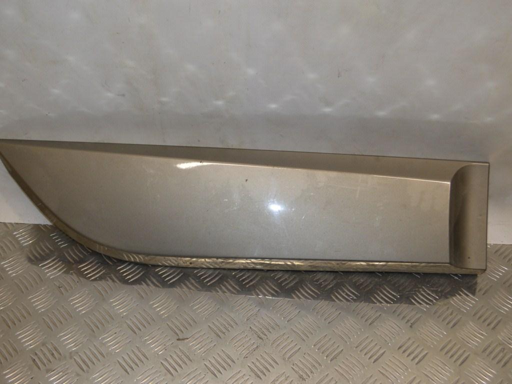 Молдинг двери задней правой