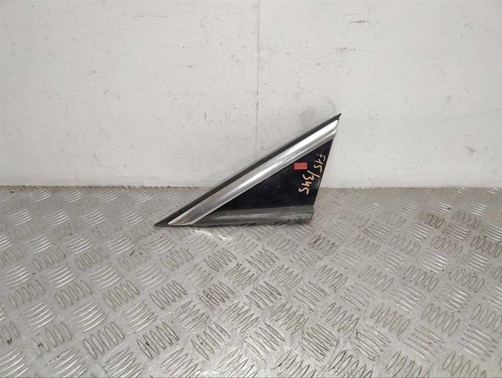 Молдинг крыла переднего левого