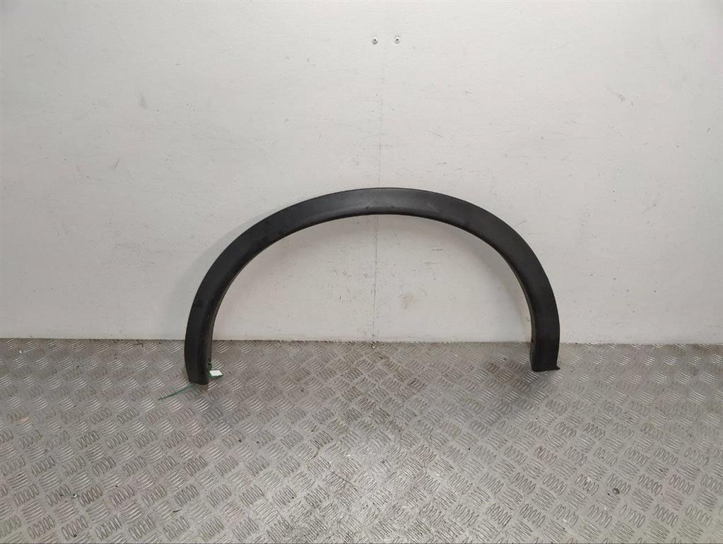 Молдинг крыла переднего левого