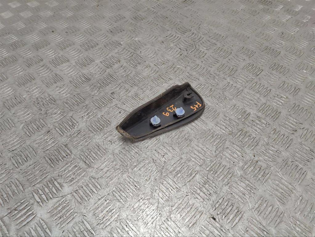 Молдинг крыла заднего правого